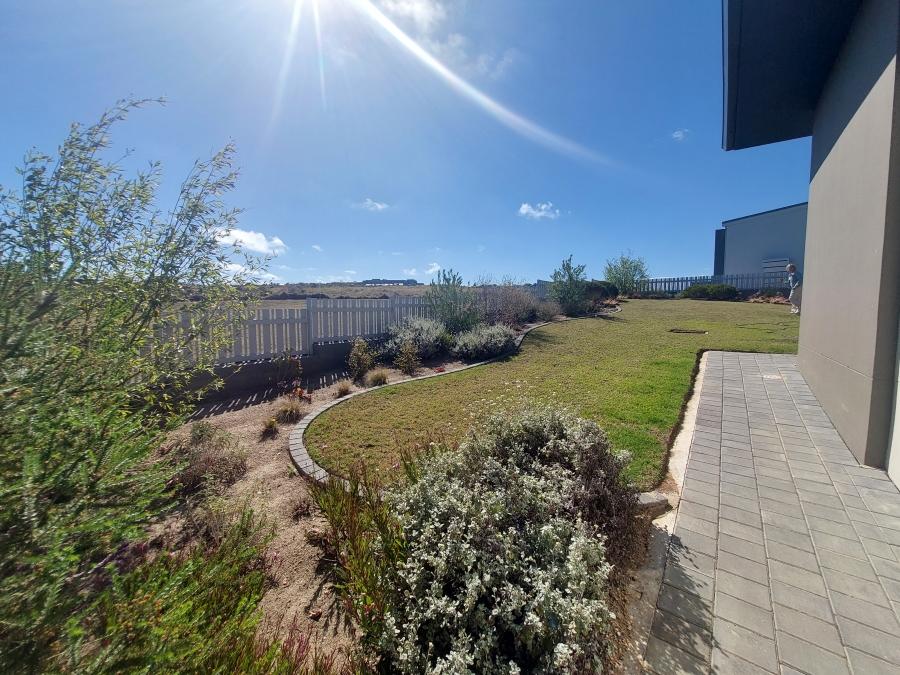 4 Bedroom Property for Sale in Oubaai Western Cape